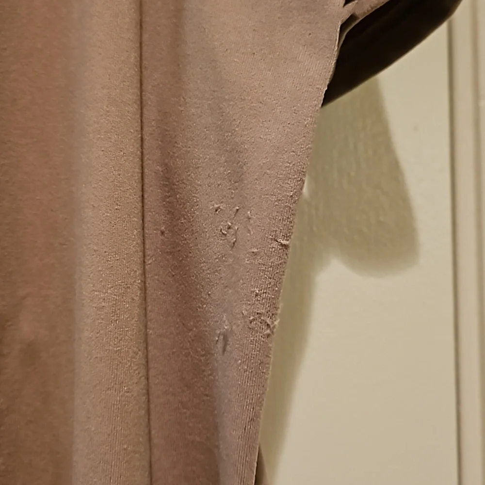 Zenana Taupe Blouse Size 1x - Picture 8 of 9